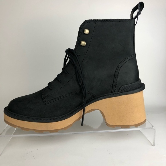 Sorel Waterproof Hi Line Leather Black Lace Up Lug Heel Ankle Boots Sz 7.5 - NEW - Picture 5 of 7